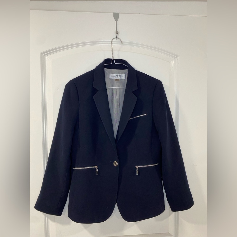 Tahari Arthur S Levine Navy Blazer 4P Petite One Button Silver Zip Career Jacket - Picture 2 of 7